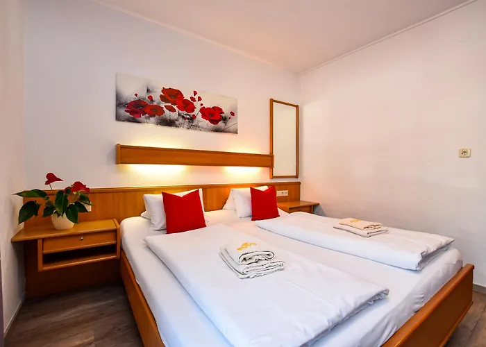 Hotel-garni Austria Szálloda 3*